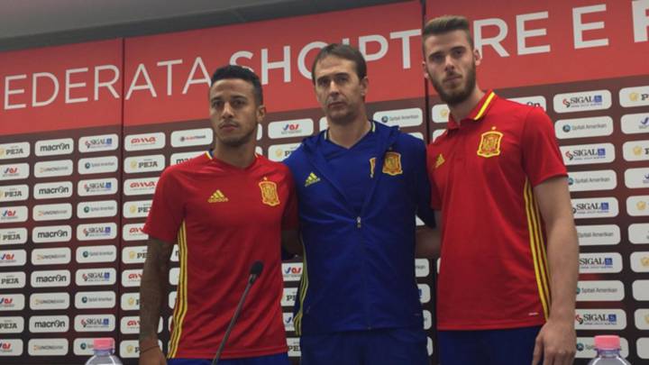 Diego Costa's exactly the same for club and country - De Gea
