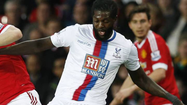 Adebayor está en los planes del Nápoles para sustituir a Milik