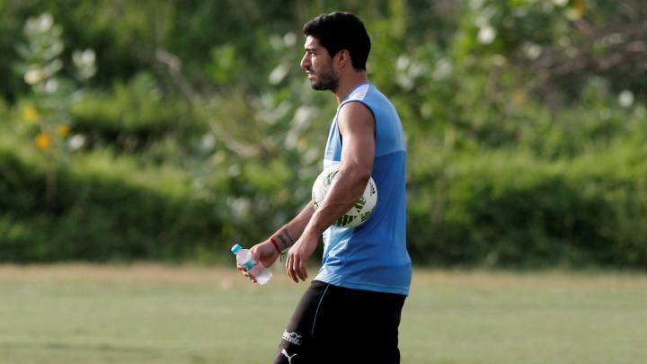 Gazzetta: Inter eyeing Suárez, James, Agüero and Simeone