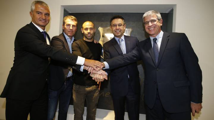 Mascherano extends Barça deal