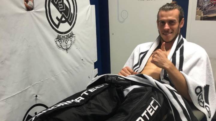 Gareth Bale sits back and recovers post-Legia