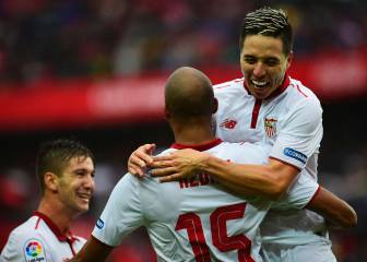 Sevilla de Sampaoli vence al Atlético y sube a la cima