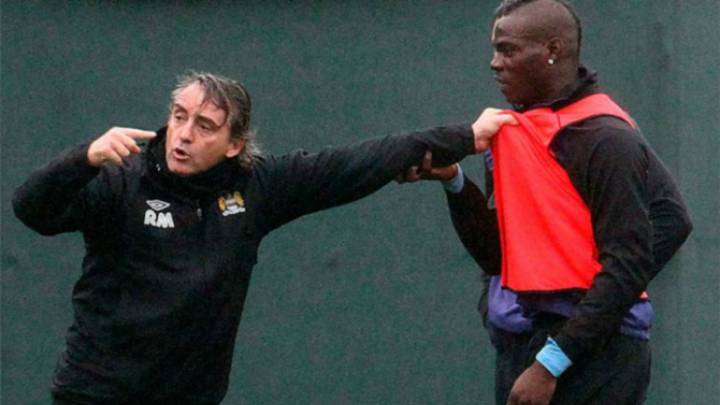 Mancini: "Ballotelli is an idiot"