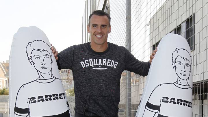 Es uno de los capitanes y un fijo en el once. Su gol al Reus dio al Rayo su único punto fuera y apunta al Tenerife.