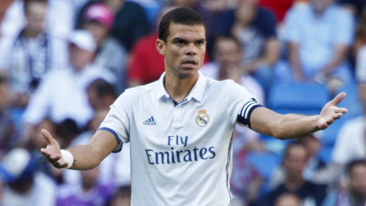 La renovación de Isco y Pepe continúa todavía en el aire