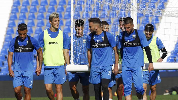 Garitano prueba sin Omar y con cinco defensas para el Bernabéu