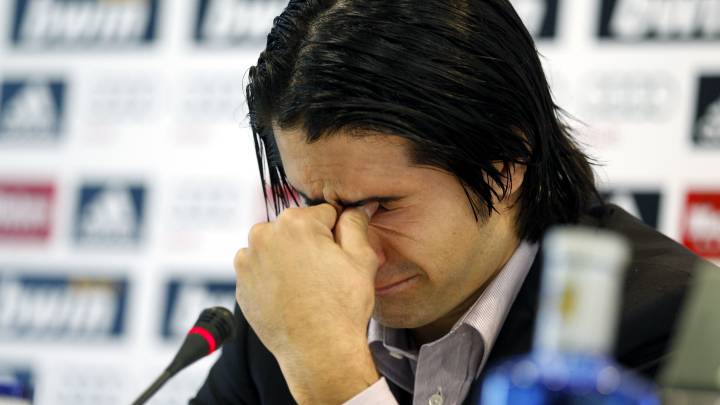 Rubén de la Red, en la rueda de prensa en la que anunció su retirada como futbolista por problemas cardiacos.