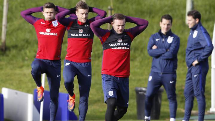 Rooney volverá al once