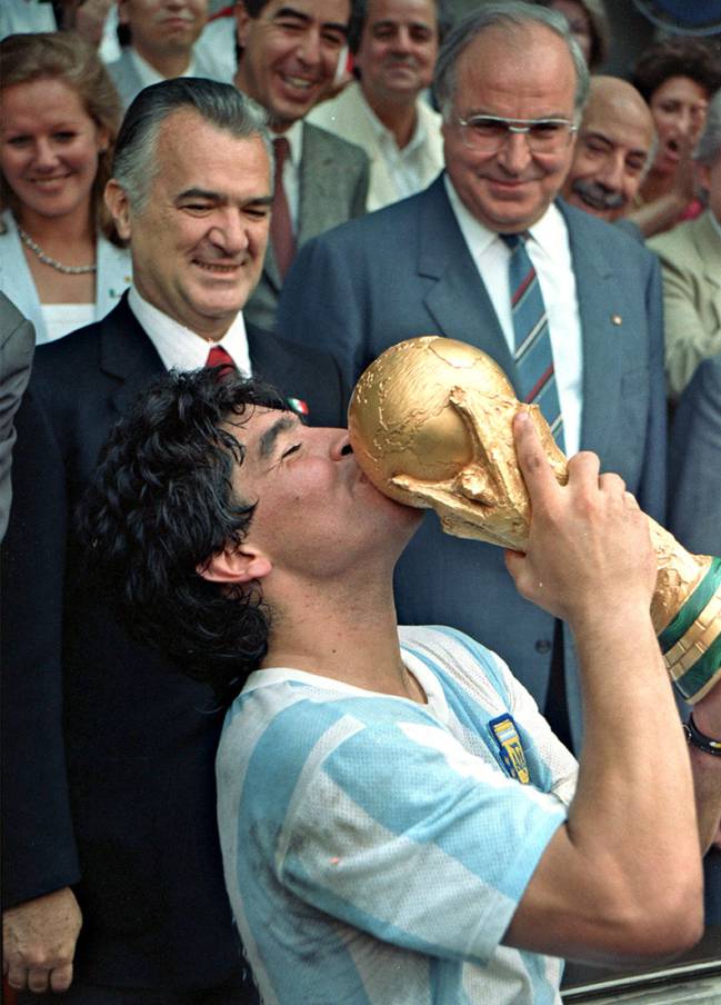 Maradona.