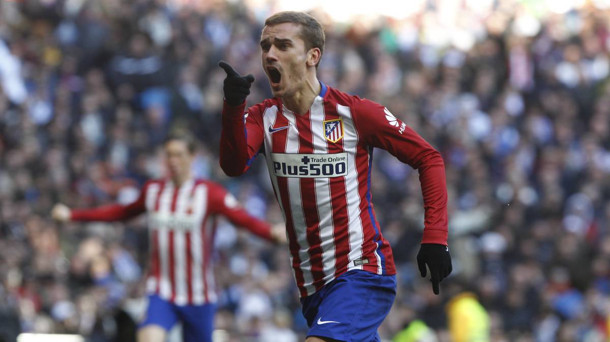 Griezmann, celebrando el 0-1 en el derbi entre el Real Madrid y el Atlético del pasado 27 de febrero de 2016 celebrado en el Bernabéu.