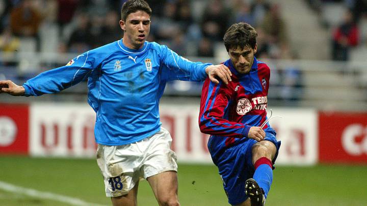 FEBRERO.2002.SEGUNDA DIVISION REAL OVIEDO OVIEDO 1 - LEVANTE 1