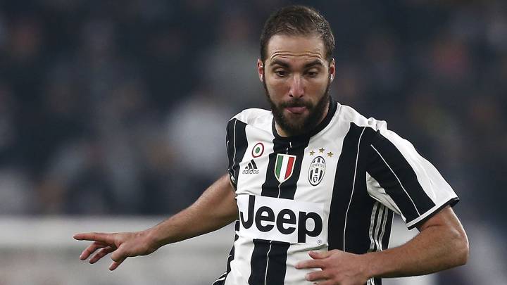Oferta en Nápoles: pizzas a 0,99€ mientras Higuaín esté lesionado