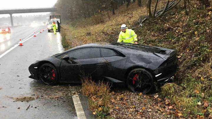 Leicester City star Schlupp crashes €200,000 Lamborghini