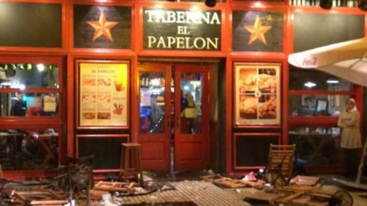 En la taberna sevillana El Papelón se produjeron las agresiones a los hinchas de la Juventus.