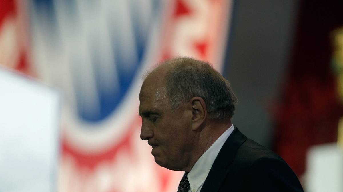 Hoeness vuelve a la presidencia del Bayern tras la asamblea