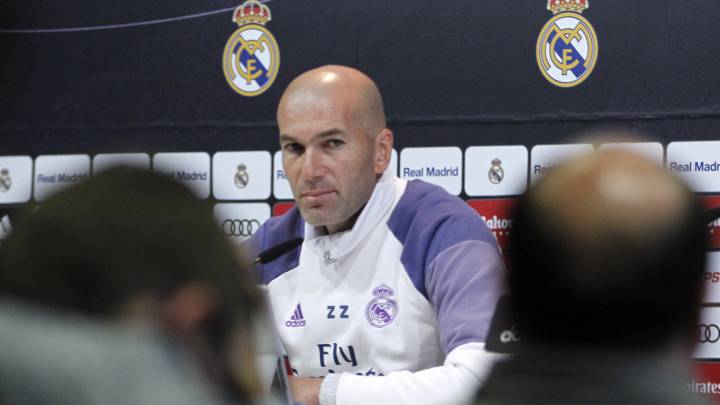 Zidane: "Casemiro will play. We'll see later about Saturday"