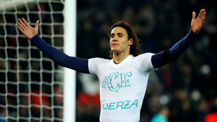 Emery desea que Cavani supere el récord goleador de Ibra