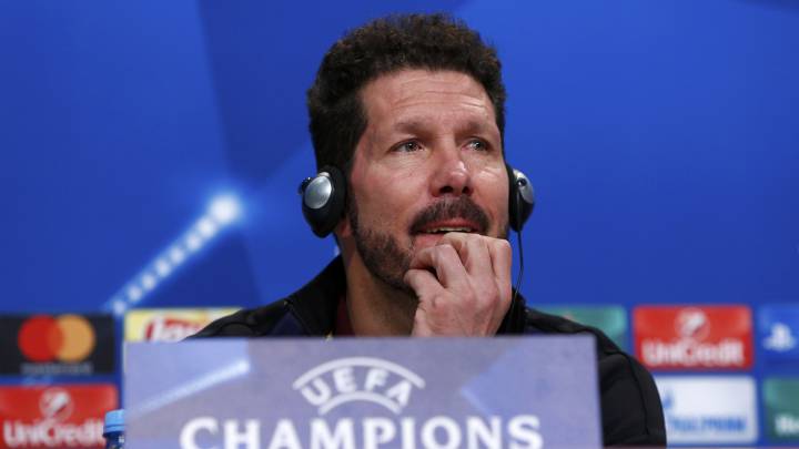 Simeone en rueda de prensa.