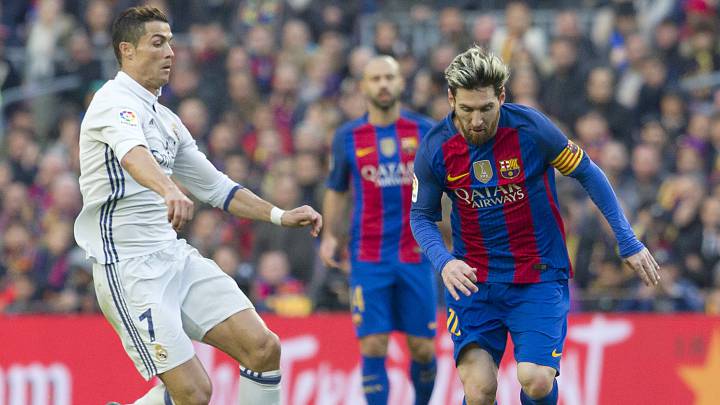 Messi y Cristiano Ronaldo en un partido