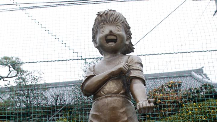 Estatua de Oliver Atom
