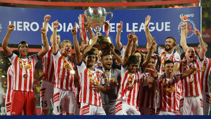 Los jugadores del Atlético de Kolkata celebra un título.