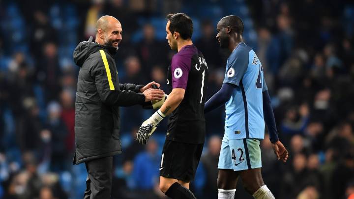 Guardiola se reconcilia 100% con Touré: "Está hecho un chaval"