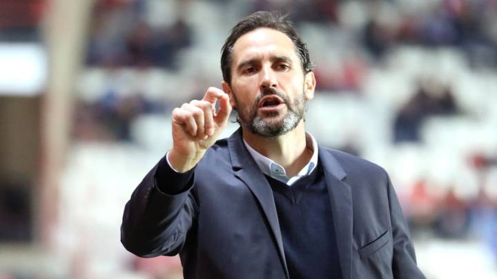 Entrenador de Juan Delgado en España realizó polémica crítica