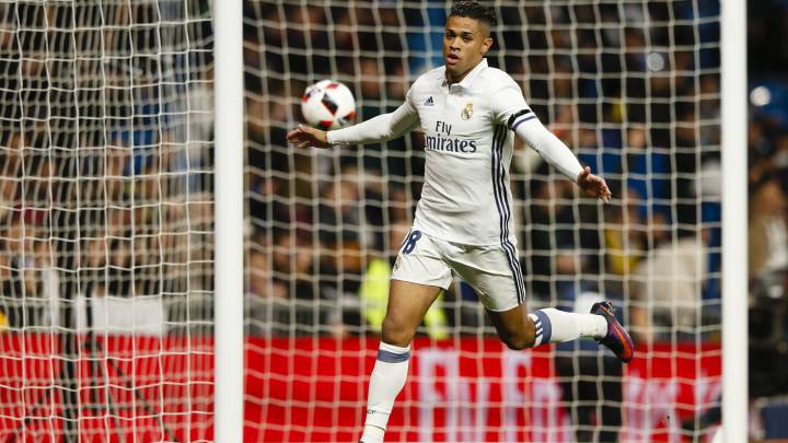 Mariano celebra uno de sus goles