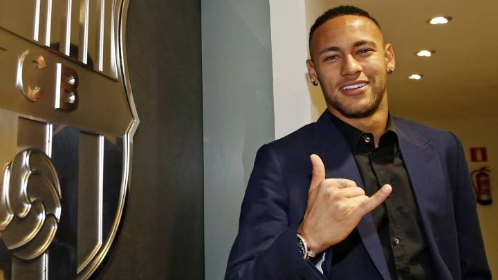 Neymar habla sobre el Balón de Oro, Iniesta, el tridente, LaLiga...