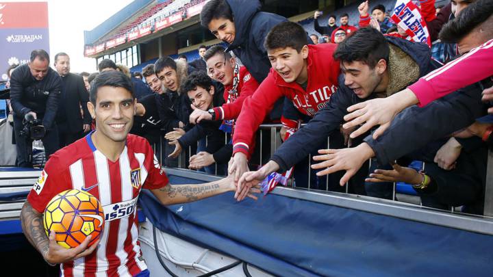 Presentacion de Augusto Fernandez como nuevo jugador del Atletico de Madrid