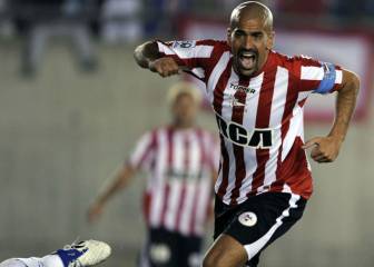No es broma: Verón volverá a jugar al fútbol... a los 41 años