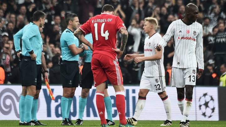 Victor Lindelof, jugador del Benfica, en un partido de Champions League ante el Besiktas.