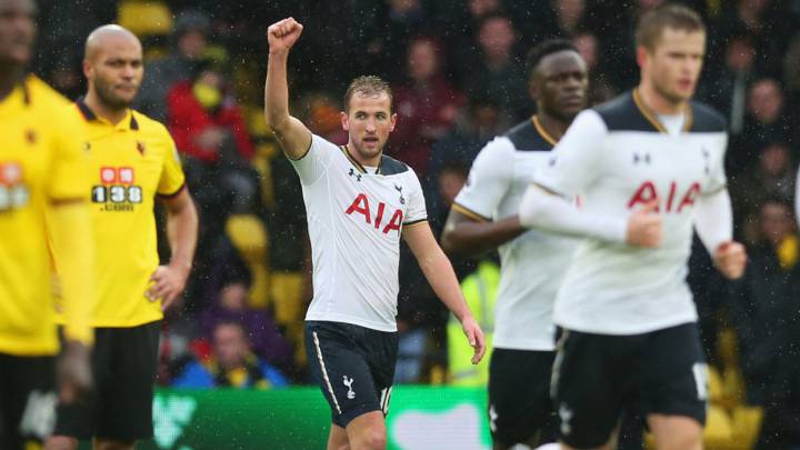 Una exhibición de Kane mete al Tottenham en zona Champions