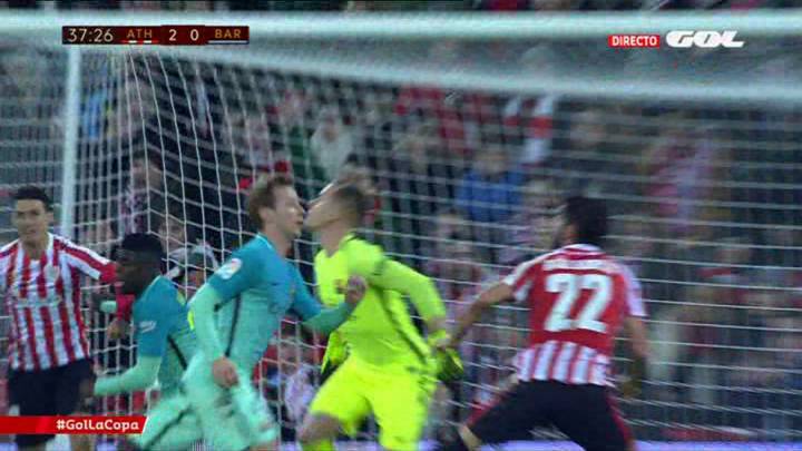 Aduriz-Umtiti: Athletic man lucky to avoid red after apparent elbow
