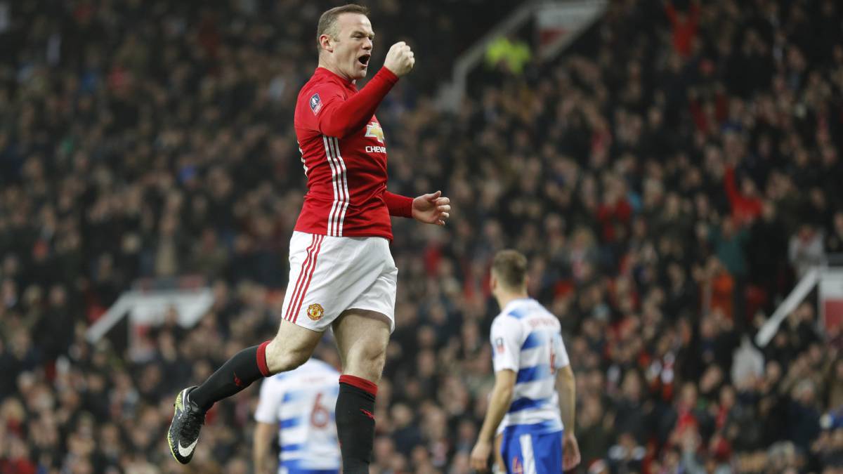 Rooney celebra el gol