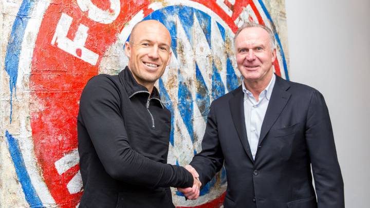 Arjen Robben signs one-year extension with Bayern Munich