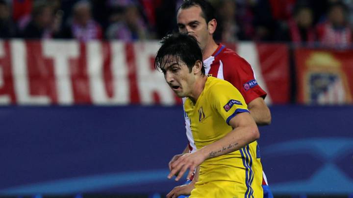 Sardar Azmoun durante un partido de Champions contra el Atlético de Madrid.