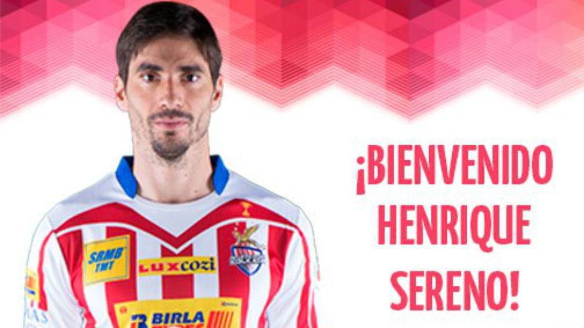 El Almería incorpora al central portugués Henrique Sereno