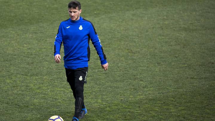 Piatti es baja por una fisura en el hueso temporal del cráneo