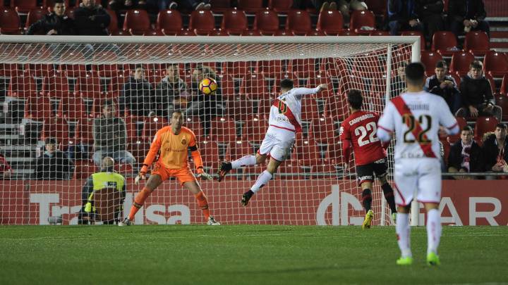 Álex Moreno y Toni Dovale fueron dos de los protagonistas en el partido del Iberostar Estadi. Ambos coinciden en que este domingo vivirán una final en Vallecas. Sólo vale ganar o ganar.