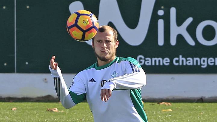 Zozulya: "Estoy listo para fichar por el Dnipro; iría allí a pie"