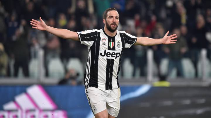 El delantero argentino de la Juventus, Gonzalo Higuaín, durante un partido.