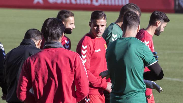 Luismi: "Queremos ganar dos o tres partidos para coger aire"