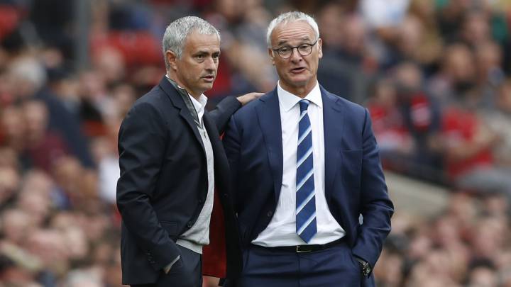 José Mourinho y Claudio Ranieri, durante un partido de Premier League.