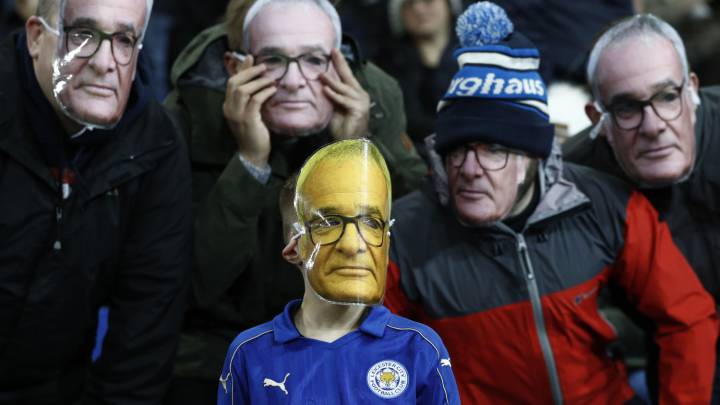 Los seguidores del Leicester homenajean a Ranieri