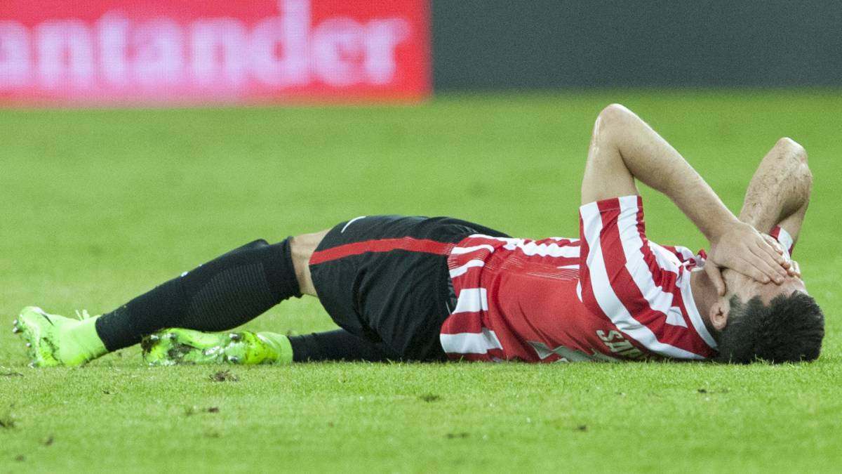 Merino tiene una "posible línea de fractura" en la meseta tibial