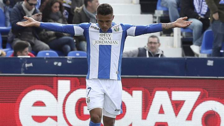 Machís celebra su gol.