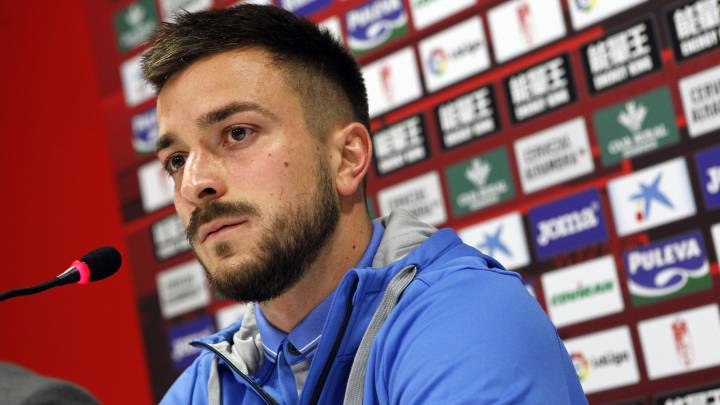 Héctor: "El Atlético vendrá con el cuchillo entre los dientes"