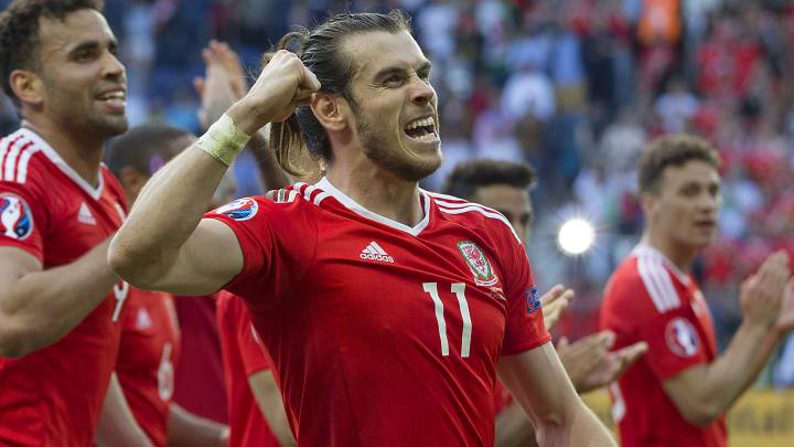 Bale con Gales.