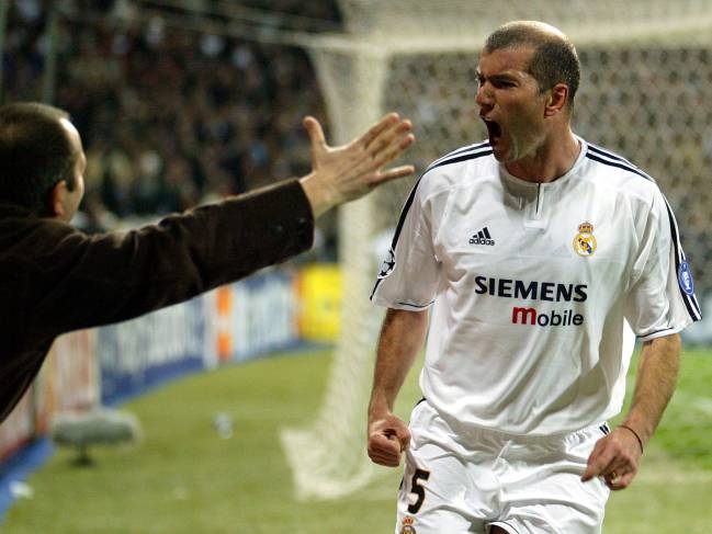 Zidane celebra el gol que dio el pase al Real Madrid en 2004 contra el Bayern.